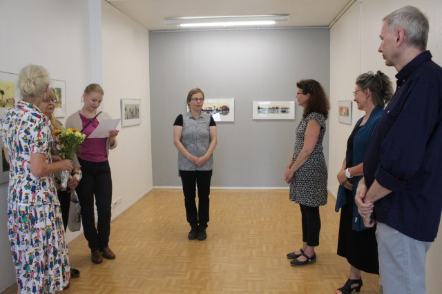 PETRA AVASI NÄYTTELYT