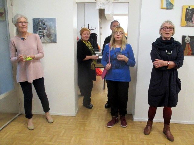 ULLA NISKANEN AVASI NÄYTTELYT