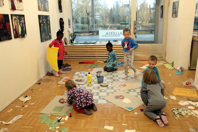 KOLLAASINTEKO OLI VAUHDIKASTA